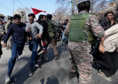 Sākušies uzbrukumi ASV konsulātiem: protestos Pakistānā bojā gājuši astoņi cilvēki; nemieri arī Indijā