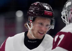 Dans Ločmelis guvis nopietnu savainojumu; izsaukums šosezon uz NHL un pasaules čempionāts ies secen