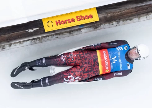 Kristers Aparjods Sanktmoricā Pasaules kausa kamaniņu sportā sezonas pirmspēdējā posmā ieņēma sesto vietu.