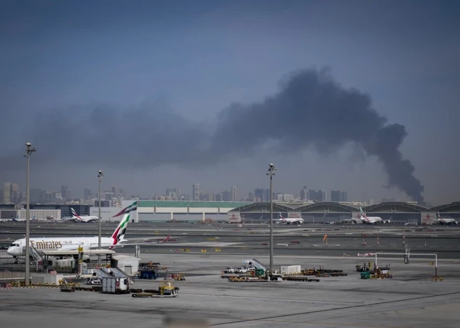 Иранские удары повредили в Дубае аэропорт и знаменитый небоскреб