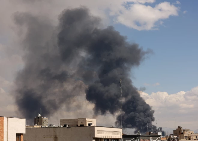 Smags trieciens Teherānai: Izraēla iznīcinājusi pusi Irānas raķešu arsenāla