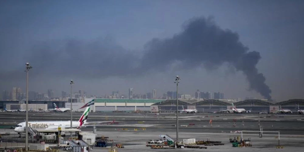Drona uzbrukumā cietusi Dubaijas lidosta.