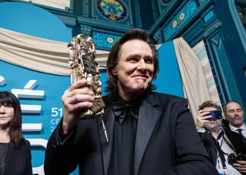 Джим Керри на вручении премии "Сезар".