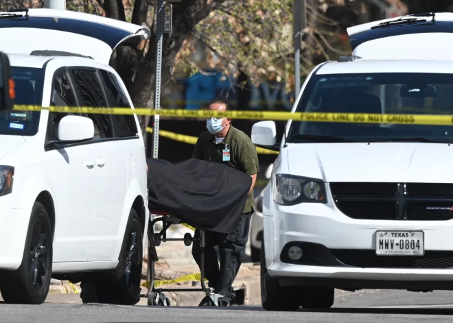 Irānas atbalstītājs Teksasā nogalina divus cilvēkus