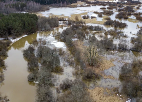 Dažās Kurzemes upēs ūdens līmenis cēlies par vairāk nekā metru.