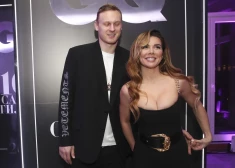 В Москве начинают рассматривать спор о разделе совместно нажитого имущества Тиммы и Седоковой