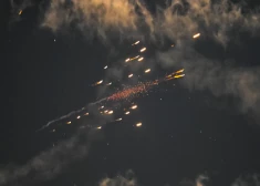 Irāna ziņo par jaunu raķešu triecienu vilni pret Izraēlu