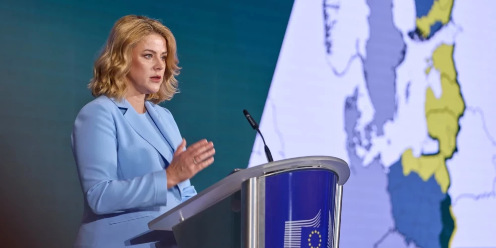 Премьер-министр Эвика Силиня.