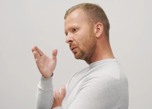 Бывшие соратники обвиняют Алексея Росликова в авторитарном стиле руководства.