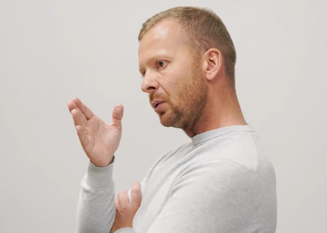 Кумовство до добра не довело: супруга Росликова и жена ее брата успели поработать помощницами депутатов