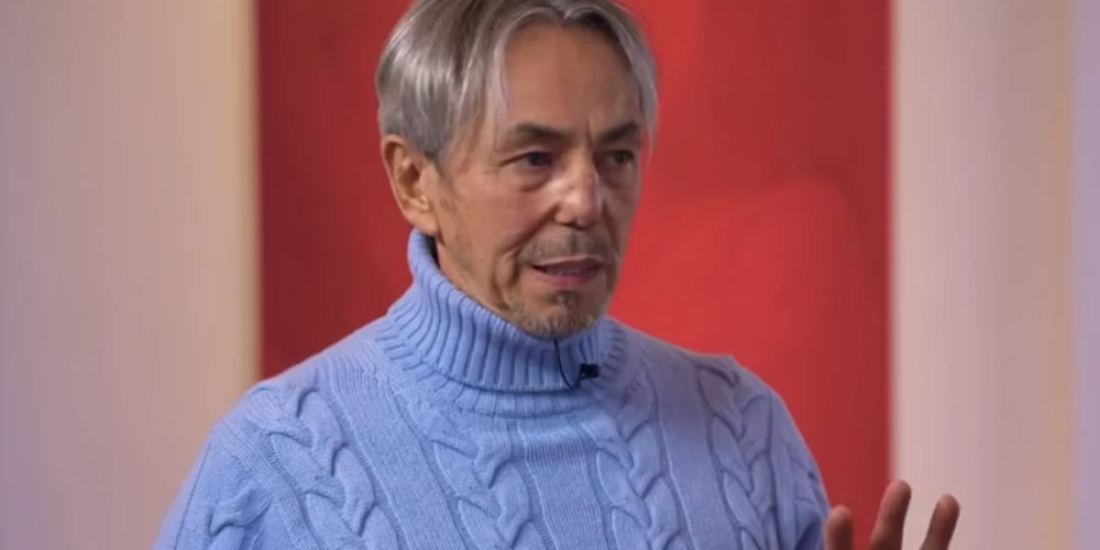 Bijušais Čečenijas senators, ievērojamais uzņēmējs un politiķis Umars Džabrailovs atrasts ar šautām brūcēm Maskavas centrā. 