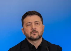 Zelenskis cer, ka karš Tuvajos Austrumos netraucēs nākamās sarunas ar Krieviju