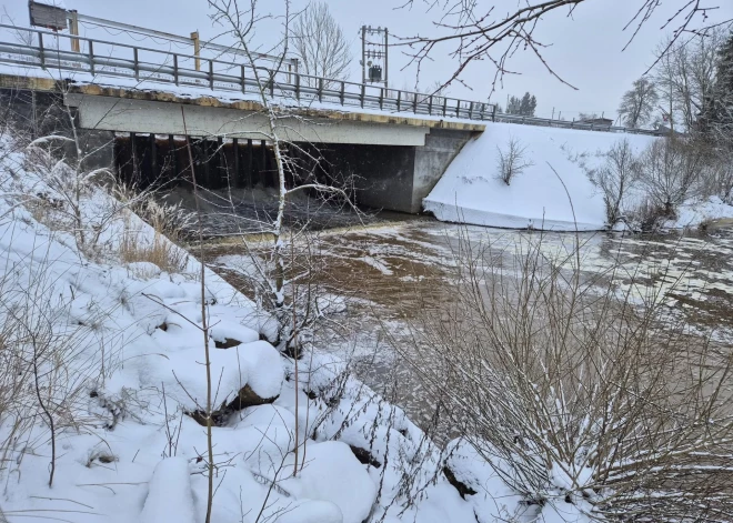 VDD: plūdi var ne vien appludināt teritorijas, bet arī izraisīt elektroapgādes traucējumus un ierobežot piekļuvi infrastruktūrai