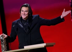 Džims Kerijs pārsteidz publiku ar līdz šim neredzētu talantu