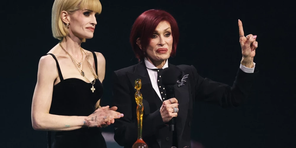 Kellijas Osbornaa norāda, ka piedzīvo smagāko laiku savā dzīvē.