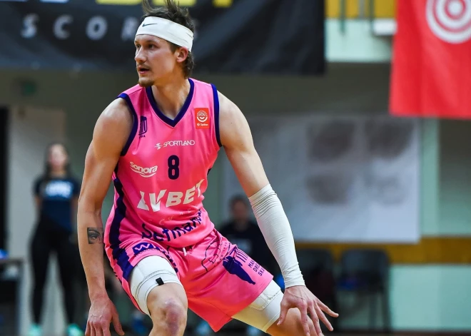 "Rīgas zeļļi" Latvijas-Igaunijas Basketbola līgas mačā izcīna uzvaru