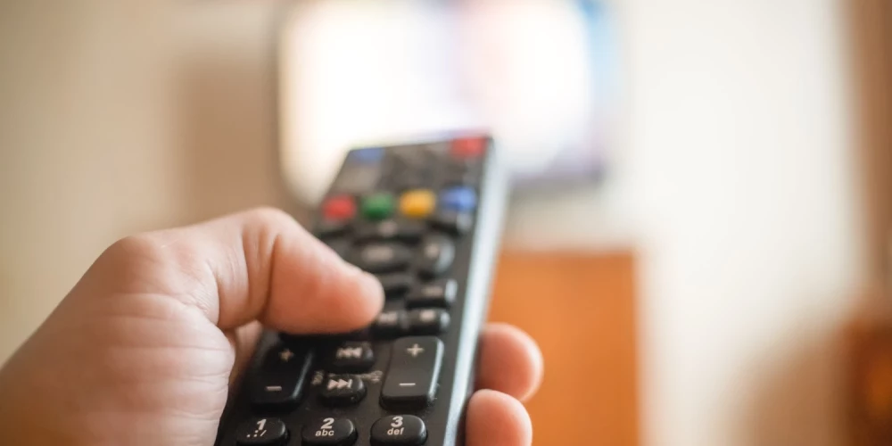 Latgalē aizturēts nelegālas televīzijas izplatītājs.