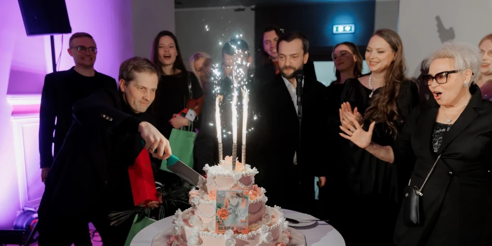 2026. gada 27. februārī Mihaila Čehova Rīgas Krievu teātrī notika režisora Elmāra Seņkova iestudējuma "Bolderāja" pirmizrāde.