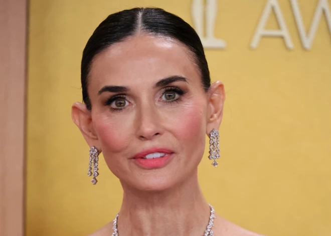 FOTO: Demijas Mūras jaunais izskats satricina internetu — kas noticis ar slaveno aktrisi?