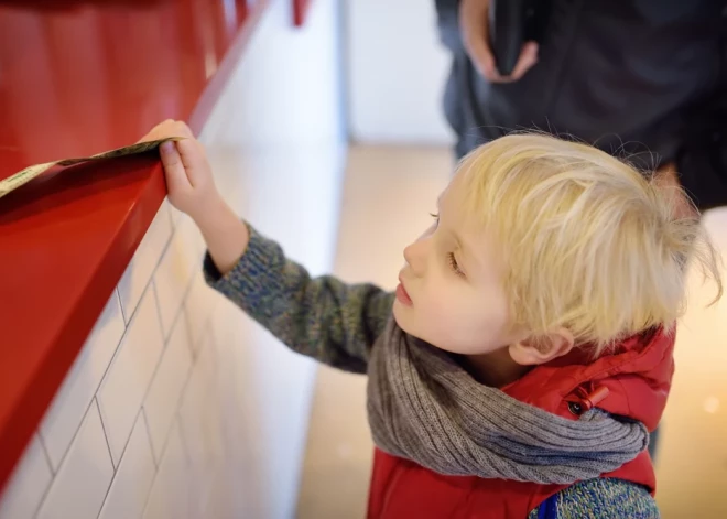 Cik Latvijā izmaksā bērns no zīdaiņa vecuma līdz augstskolas izlaidumam? Pilns aprēķinu SARAKSTS