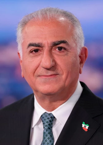 Saskaņā ar aptaujas datiem, bijuša Irānas šaha Muhameda Reza Pahlavi dēls Reza Pahlavi iegūtu 33% vēlētāju balsu.