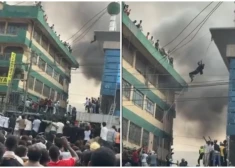 VIDEO: dramatiski kadri iemūžina cilvēku glābšanu no milzīga ugunsgrēka tirdzniecības centrā Kenijā