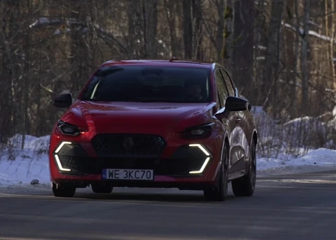  Jaunais Renault Clio ir viens no azartiskākajiem mazauto pēdējā laikā.