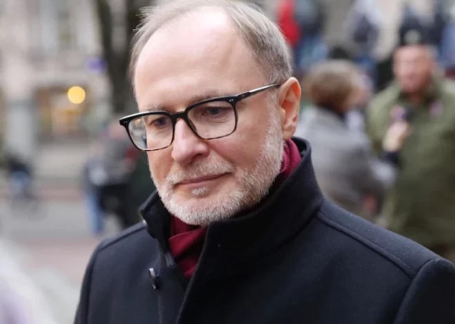 А если к Латвии полетят сотни дронов: что говорит министр обороны о сценарии противостояния