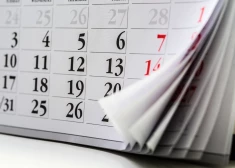 Dažos mēnešos iespējams nopelnīt vairāk nekā parasti: kurā mēnesī šogad visizdevīgāk ņemt atvaļinājumu