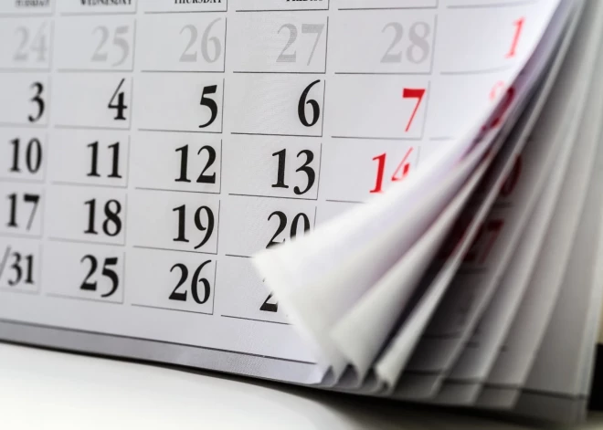 Dažos mēnešos iespējams nopelnīt vairāk nekā parasti: kurā mēnesī šogad visizdevīgāk ņemt atvaļinājumu