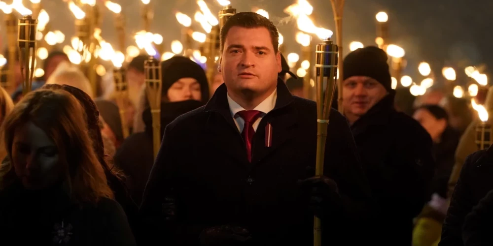 Представитель Нацобъединения, вице-мэр Риги Эдвард Ратниекс.
