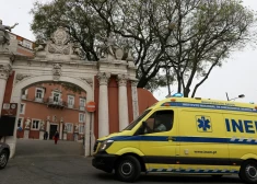 Itālijā ātrās palīdzības šoferi tur aizdomās par piecu pacientu slepkavību