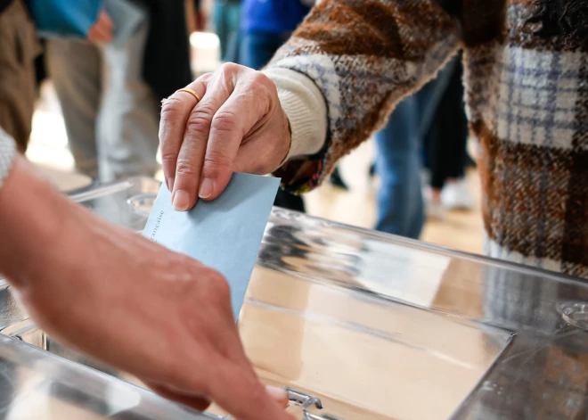 Kremļa dezinformācija izšķirošā brīdī nopietni ķeras klāt Francijas reģioniem