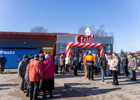 Atvērts jauns vietējais veikals top! Koknesē.