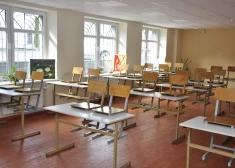 Четыре ученика в классе - повод для закрытия? В Балдоне разгорелся конфликт вокруг школы