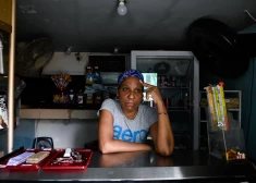 Kuba piedzīvo vienu no smagākajām krīzēm valsts vēsturē - miljoniem cilvēku palikuši bez elektrības