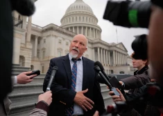 ASV Senāts noraida ierosinājumu ierobežot Trampa pilnvaras karot pret Irānu