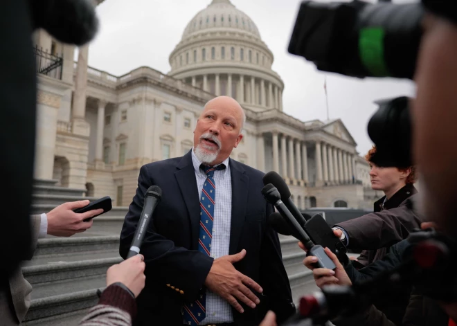 ASV Senāts noraida ierosinājumu ierobežot Trampa pilnvaras karot pret Irānu