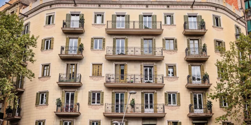 Объекты в Барселоне расположены в центре города, вблизи культурно-исторических достопримечательностей, и генерируют стабильный доход. 