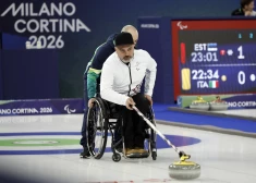 Ratiņkērlingisti Rožkova/Lasmans zaudē arī otrajā paralimpisko spēļu mačā
