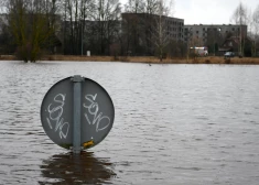 Выяснилось, что большинство людей в Латвии не готово к природному бедствию, которое надвигается на страну