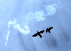 VIDEO: “Palieciet mājās!” mudina Kataras Iekšlietu ministrija. Dohā dzirdami spēcīgi sprādzieni