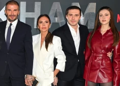 Deivids un Viktorija Bekhemi pārtrauc klusēšanu un publiski vēršas pie Bruklina ar sirsnīgiem vārdiem