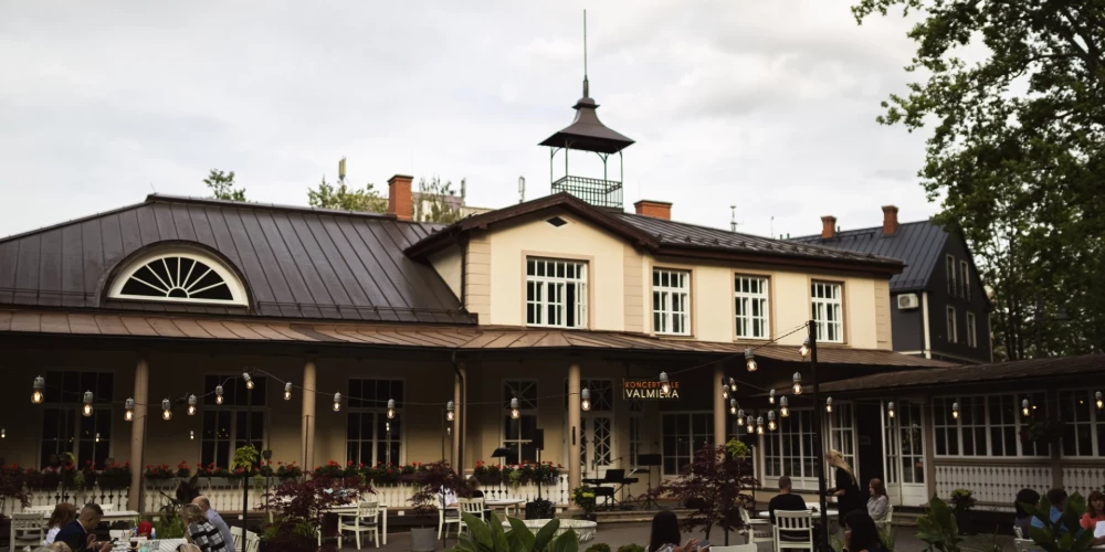 Valmieras koncertzāle. 