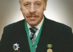 Rīgas domes deputāts Pliners nokļuvis nepatikšanās par publisku lepošanos ar agresorvalsts apbalvojumiem