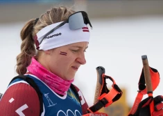 Sanita Buliņa biatlona Pasaules kausa posmā individuālajā distancē finišē 46. vietā, uzvar zviedriete Ēberja