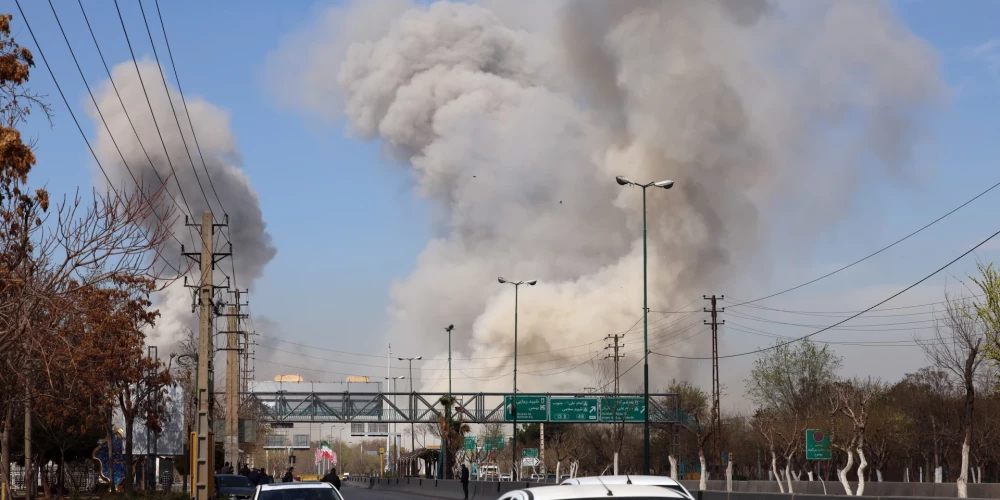 Kopš 28. februāra turpinās ASV un Izraēlas triecieni Teherānā un citur Irānā