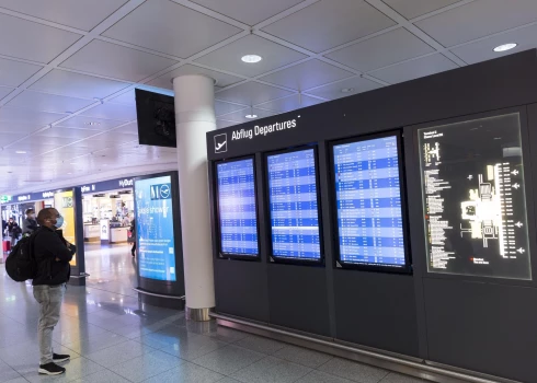 Ja lidojums atcelts drošības situācijas dēļ (ārkārtēji apstākļi), pasažierim kompensācija nepienākas, taču tiek atmaksāta biļetes cena. 