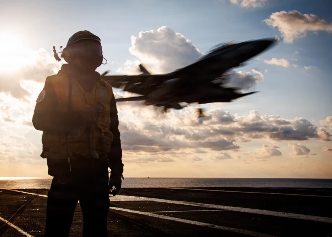 Laikraksts: Krievija iesaistījusies Irānas karā, tai sniedzot izlūkdatus triecieniem pa amerikāņu mērķiem