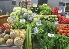 ФОТО: весна на Рижском Центральном рынке - отправляемся за свежими продуктами и первыми цветами